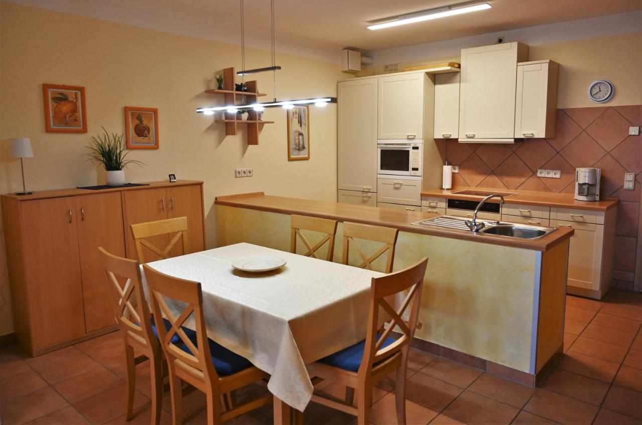 Ferienwohnung Seeblick Waren  Dış mekan fotoğraf